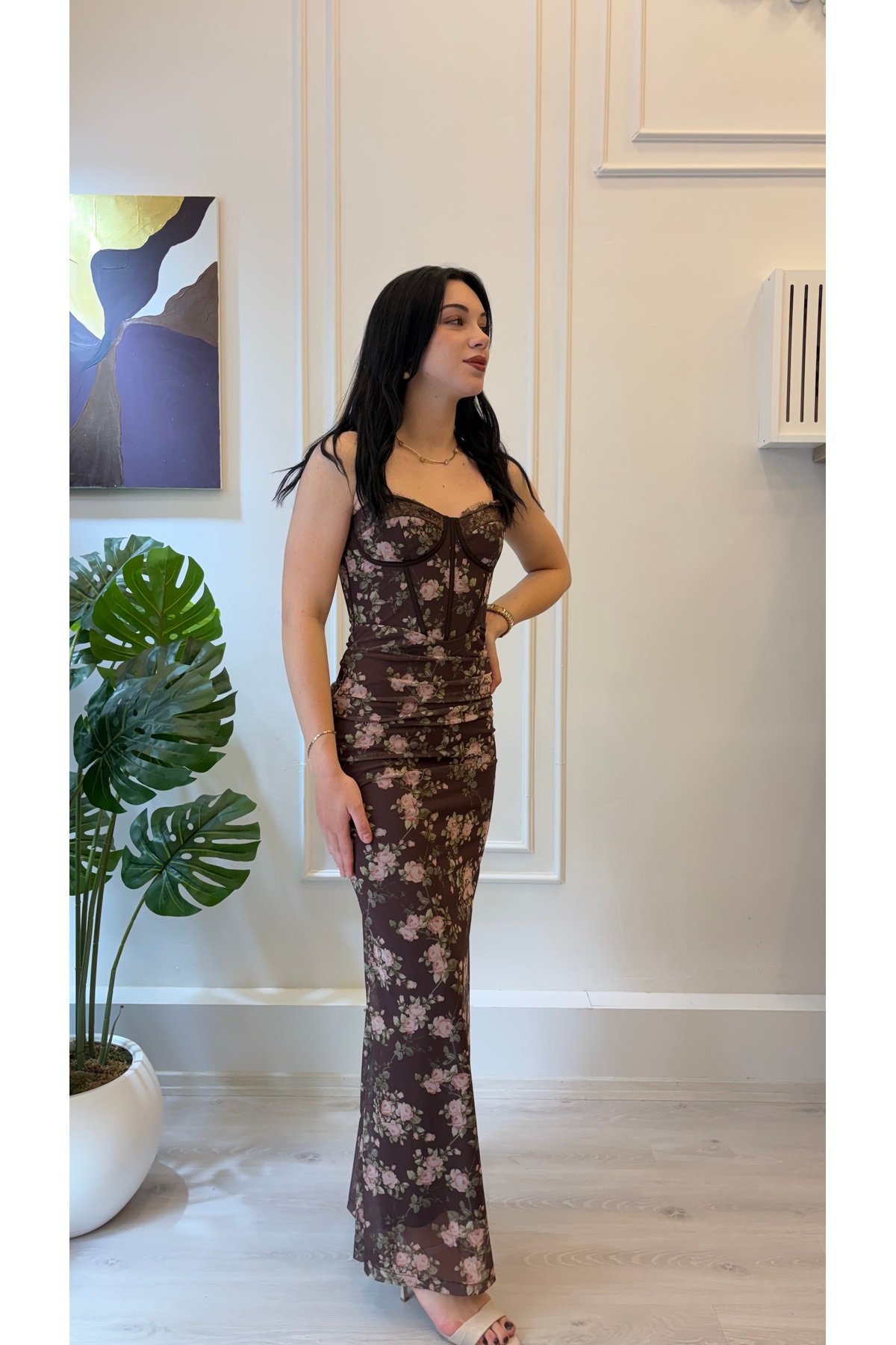 Vintage Gül Desenli Korse Detaylı Kahve Maxi Elbise - Görsel 4