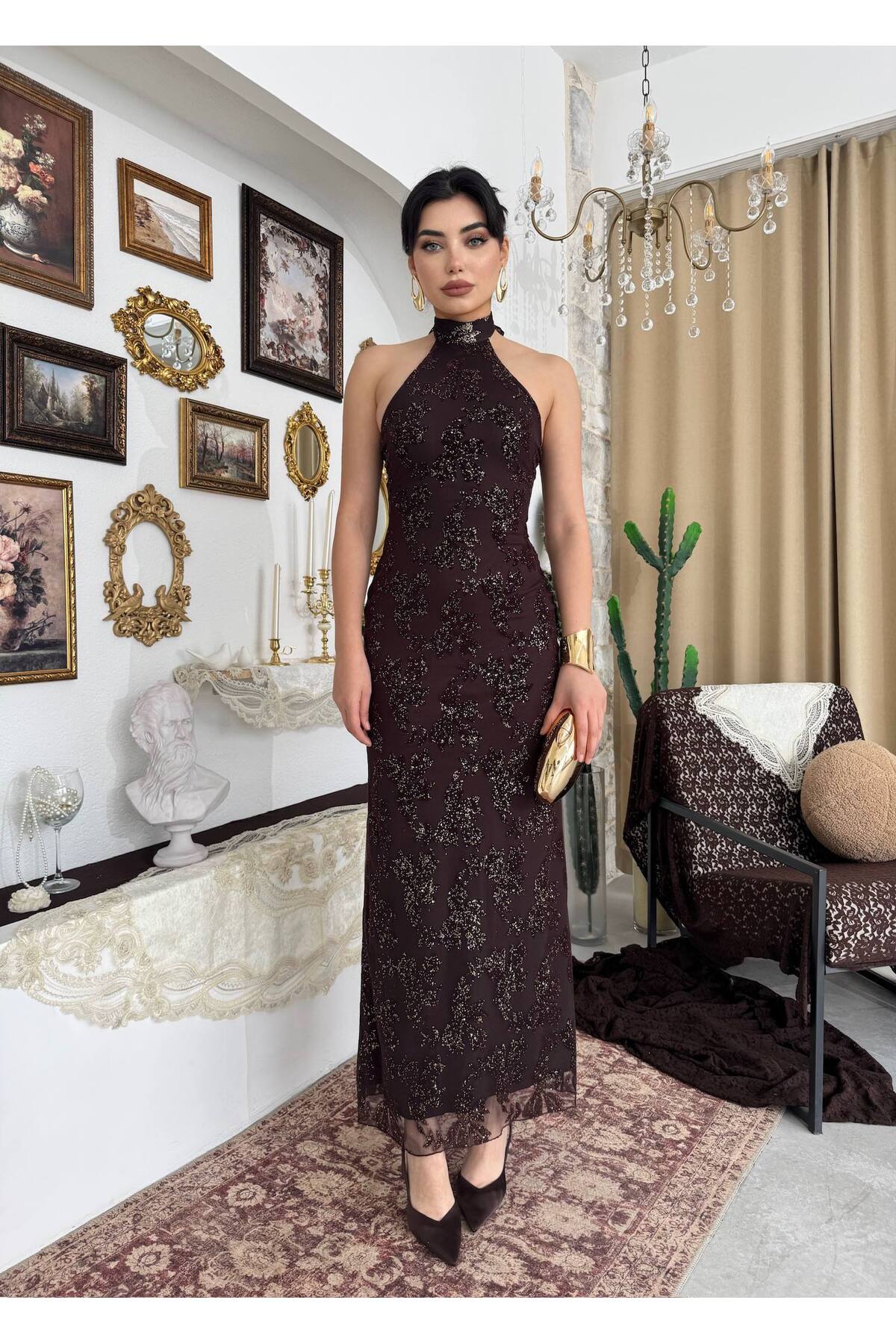 Gold Işıltılı Boyundan Bağlamalı Gece Elbisesi - Görsel 2